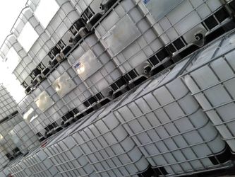 IBC FOOD GRADE 275 Gallons 330 Gallons  and Non Food Grade Available