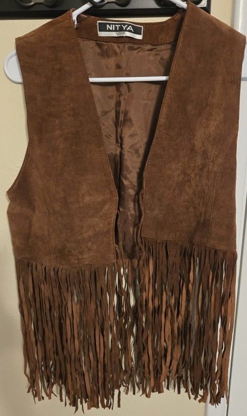 Womens Fringe Vest Tops Classic Suede Leather Cowboy Shirt Sleeveless Tassels Jackets
Suede Leather Vest
Size S/M
New