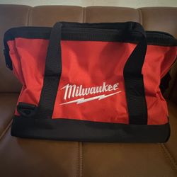  Milwaukee Contractor Tool Bag 11x10”