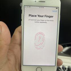 iPhone 8 64GB Unlocked to any carrier