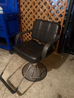 Barber chair
