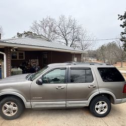 2002 Ford Explorer