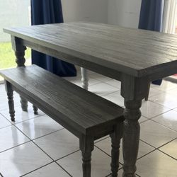 Dinning Table 