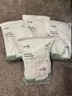 Motif Breastmilk storage bags