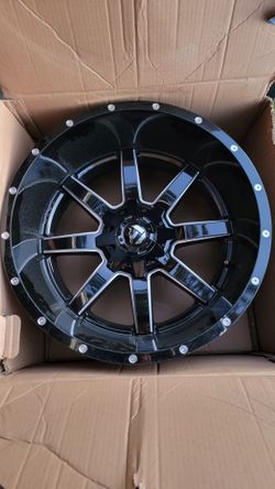 Single FUEL 22x12 Wheel