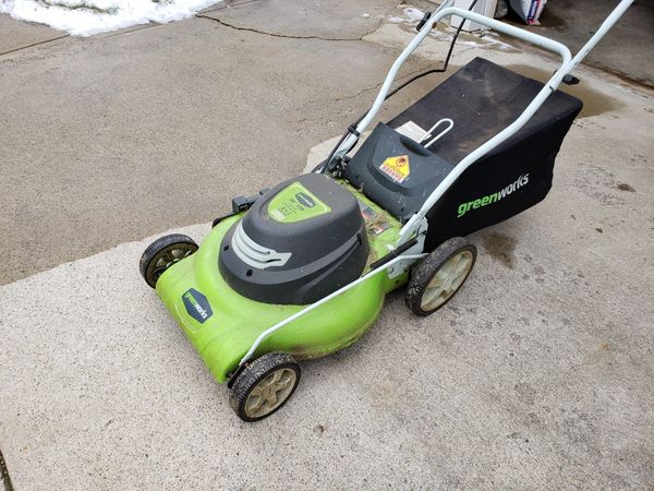 Greenworks Electric Lawn Mower for Sale in Cleveland, OH ...