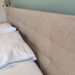 King SIZE BEDFRAME 