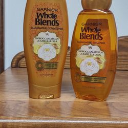 GARNIER WHOLE BLENDS SHAMPOO AND CONDITIONER 