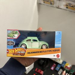 2026 Hot Wheels Pullback Speeders Volkswagen Beetle Type 1KAFER Split Window HTF