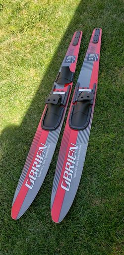 Water Skiis