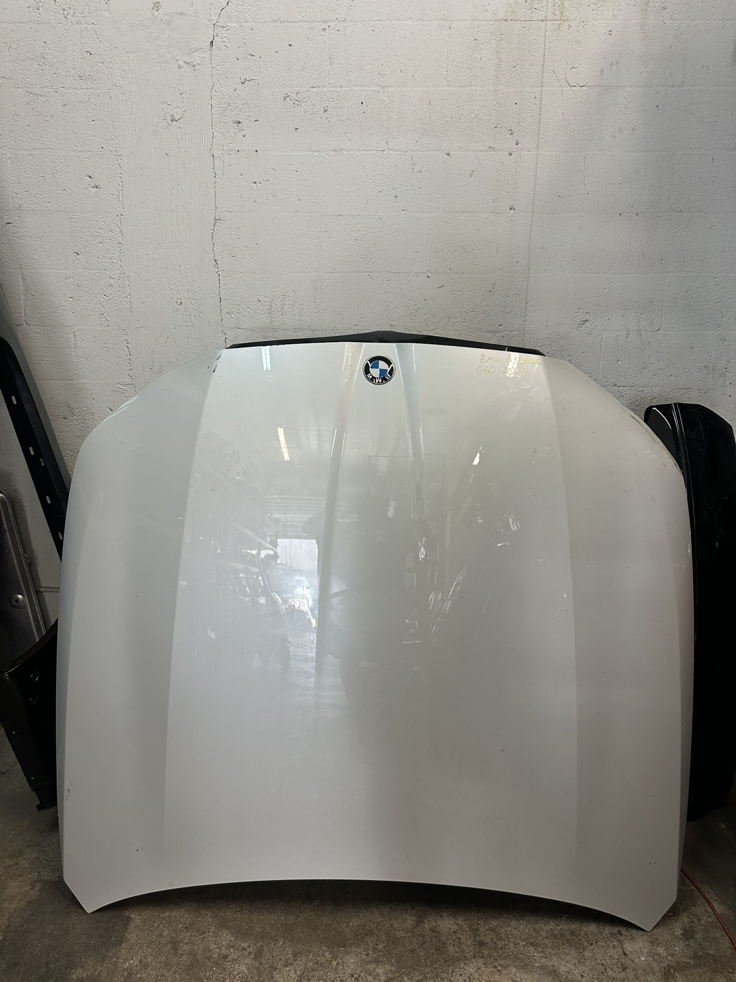 BMW 5 SERIES G60 OEM FRONT HOOD BONNET 2024/2025