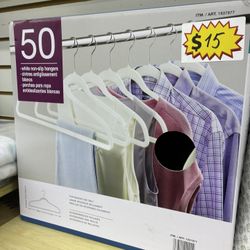 50-pack white non-slip clothing hangers