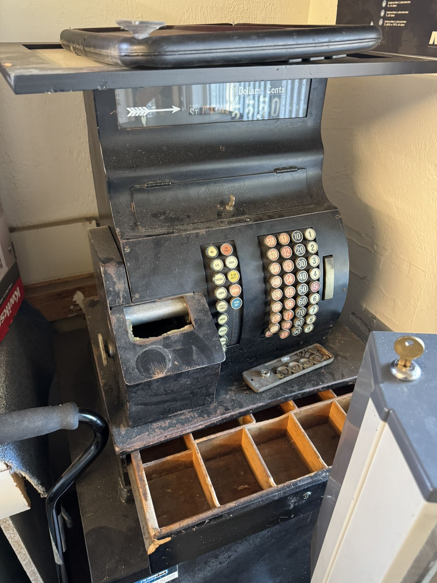 Vintage Cash Register