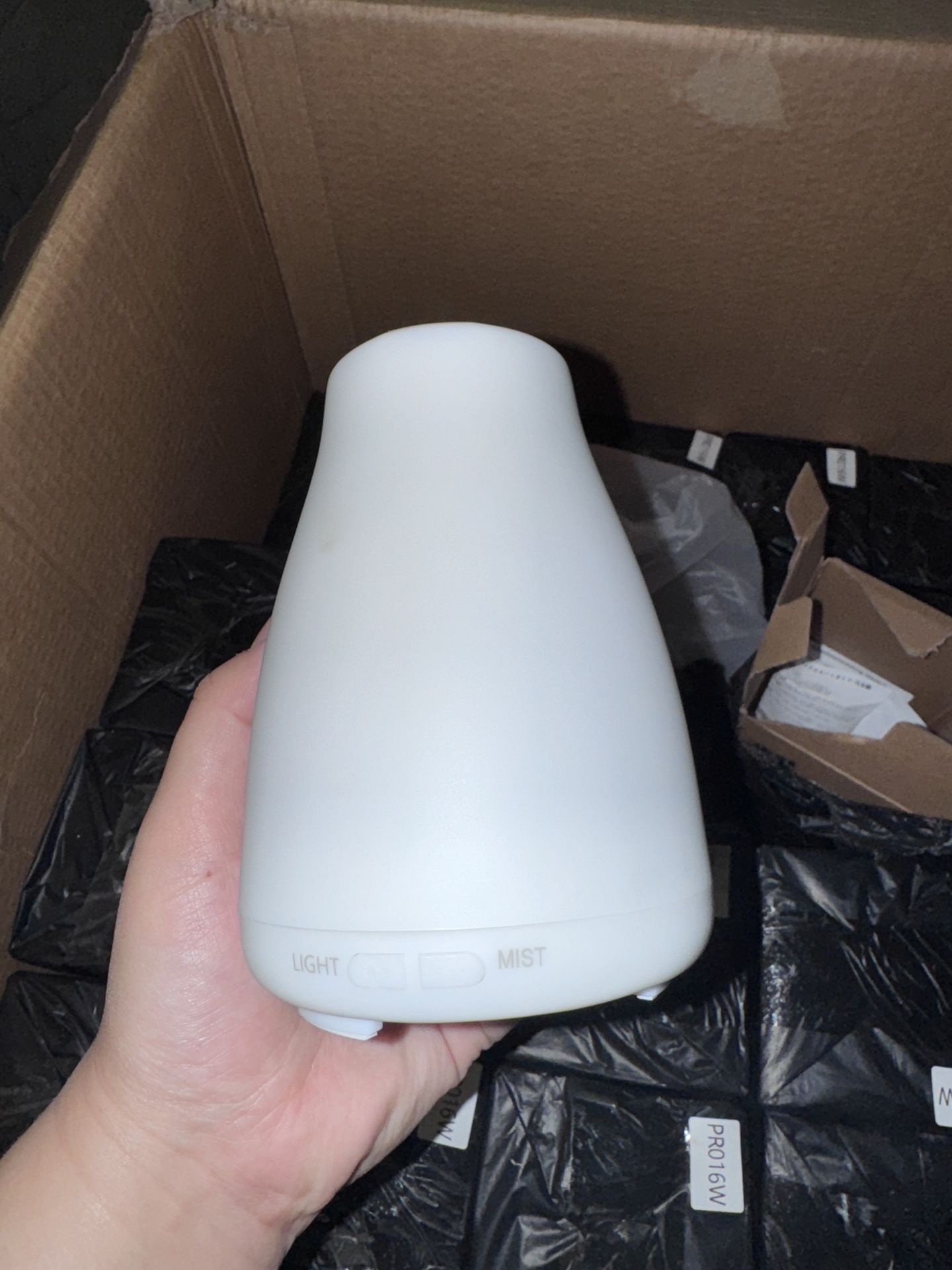 Diffuser, Two Modes Desktop Humidifier supports Automatic Shutdown Function for Office, Yoga Room, Gym or Terrace(U.S. regulations)