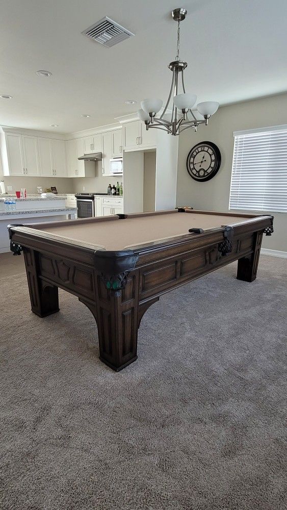 Pool Table 8ft Renaissance LA PAZ Free Delivery And Setup New Billiard Cloth You Can Chosse The Color 