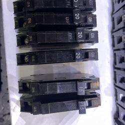 General Electric Type TQP Circuit Breakers