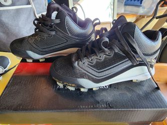Rawlings Baseball Cleats Youth Size 12 Like New