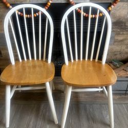 Farmhouse - White & Natural Wood Bow-Back Windsor Chairs