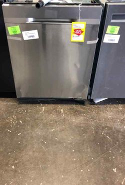 Brand New Samsung Dishwasher (Model:DW80R5060US) P 3