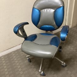 Computer Chair - Rollerblade Wheels