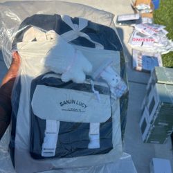 Back pack 