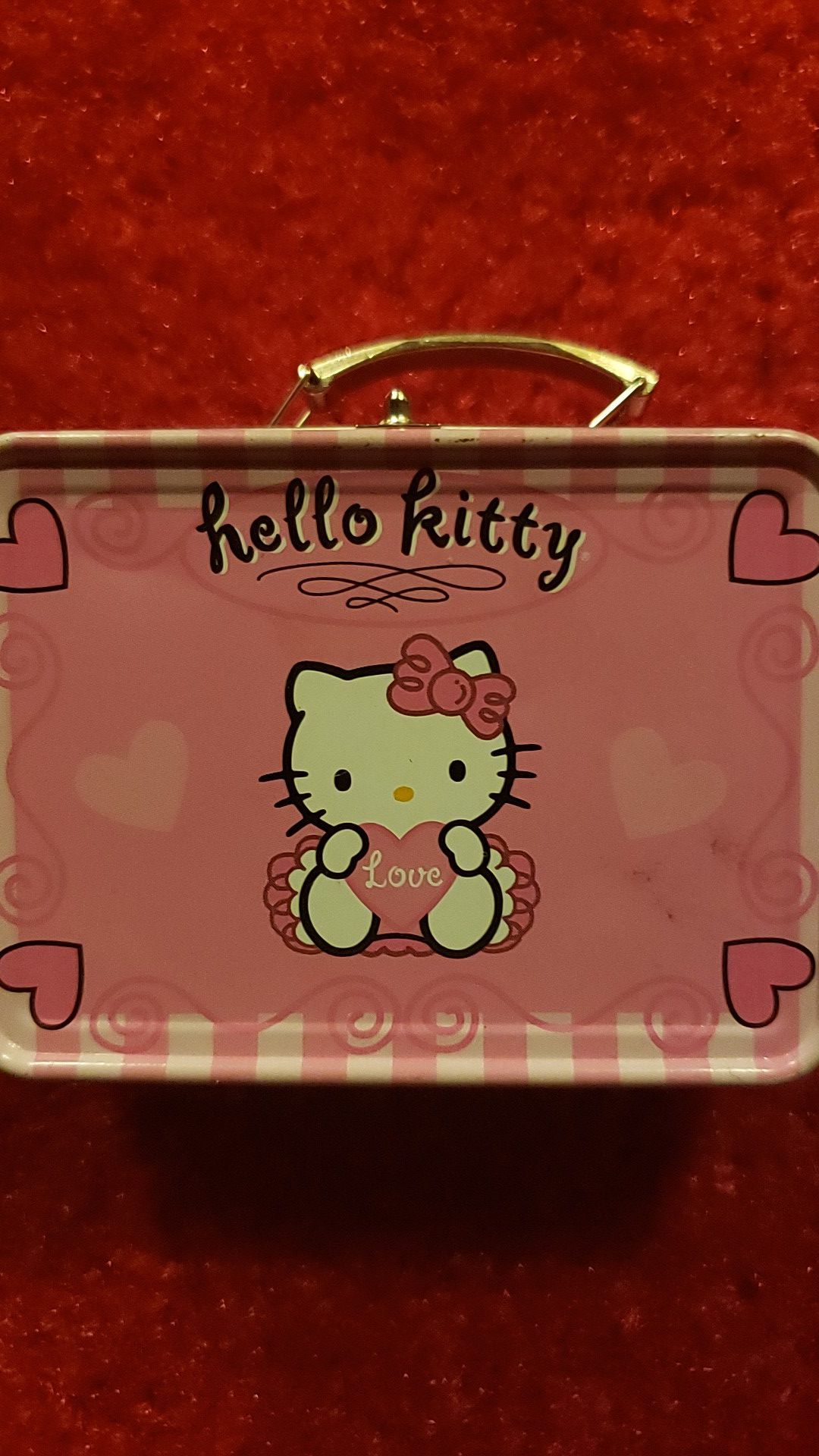 Free Hello Kitty box with 2 toys