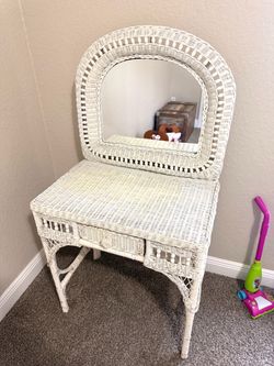 White Wicker Vanity Table with Mirror