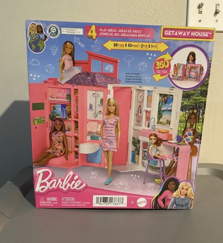 Barbie Getaway House