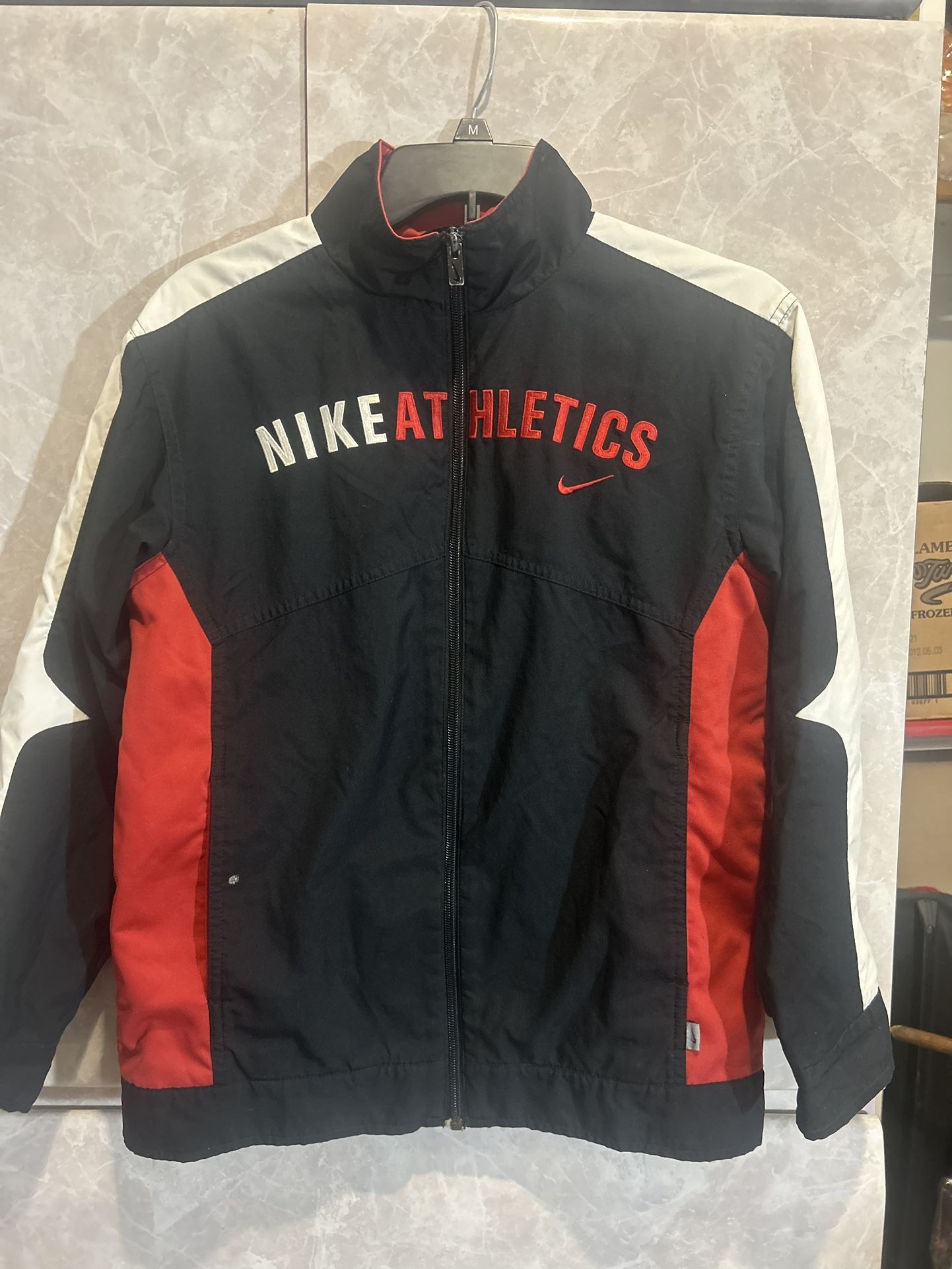 Nike Kid Athletics Wind Breaker