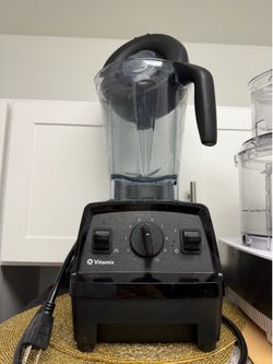 Vitamix blender - works well