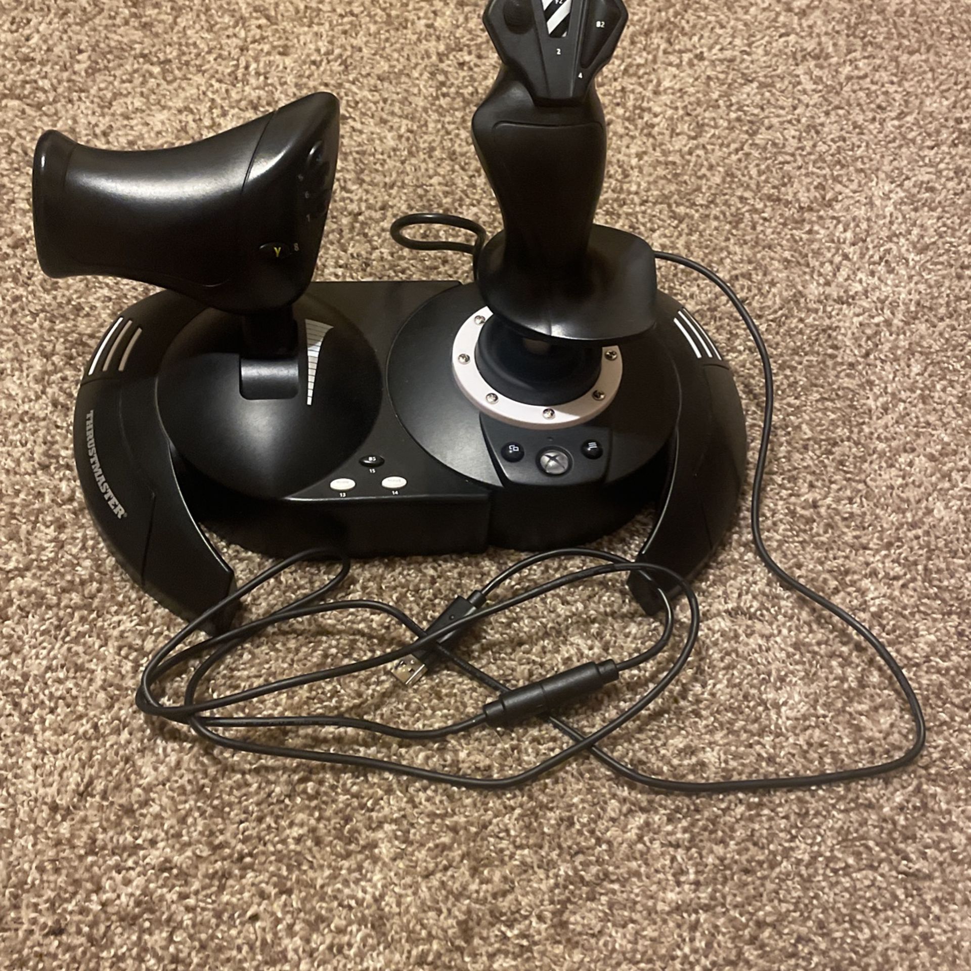 Thrust Master Tflight Hotas One