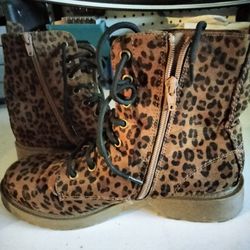 Time And Try Leopard Boots Women's Size 8