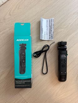 for Canon Tripod Wireless Shooting Grip with Shutter Release Mini-Tripod with Rechargeable Remote Control for G7 X III/R50/R8/R5/R10/G5 X II/R100/M6 I