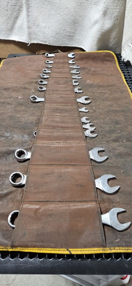 ROLL UP WRENCH CASE