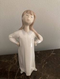 Lladro Figurine