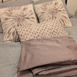 Full Sheet Set And West Elm Throw Pillows 