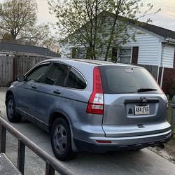 Honda CRV, blue, 2010.