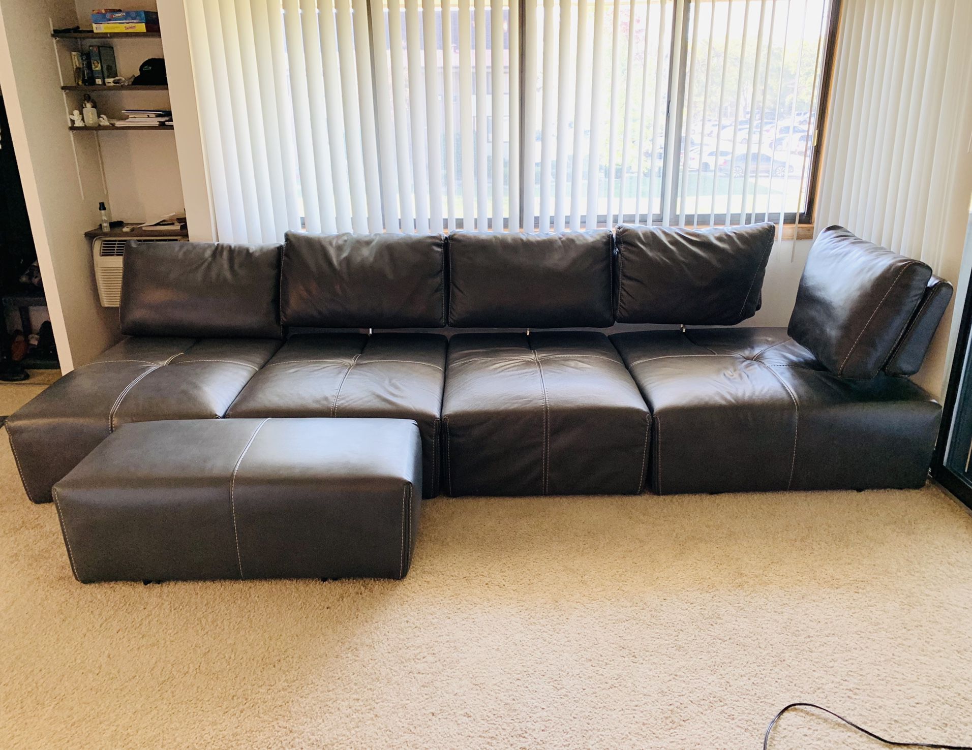 LIKE NEW ASHLEY MULTIFUNCTIONAL COUCH