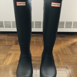 Hunter Classic Original Tall Back Adjust Rain Boots Matte Black Sz 9 W/Box NICE!