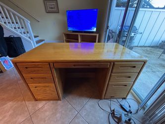 Solid oak matching furniture set