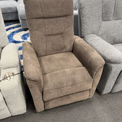 Brown Power Left Up Recliner 
