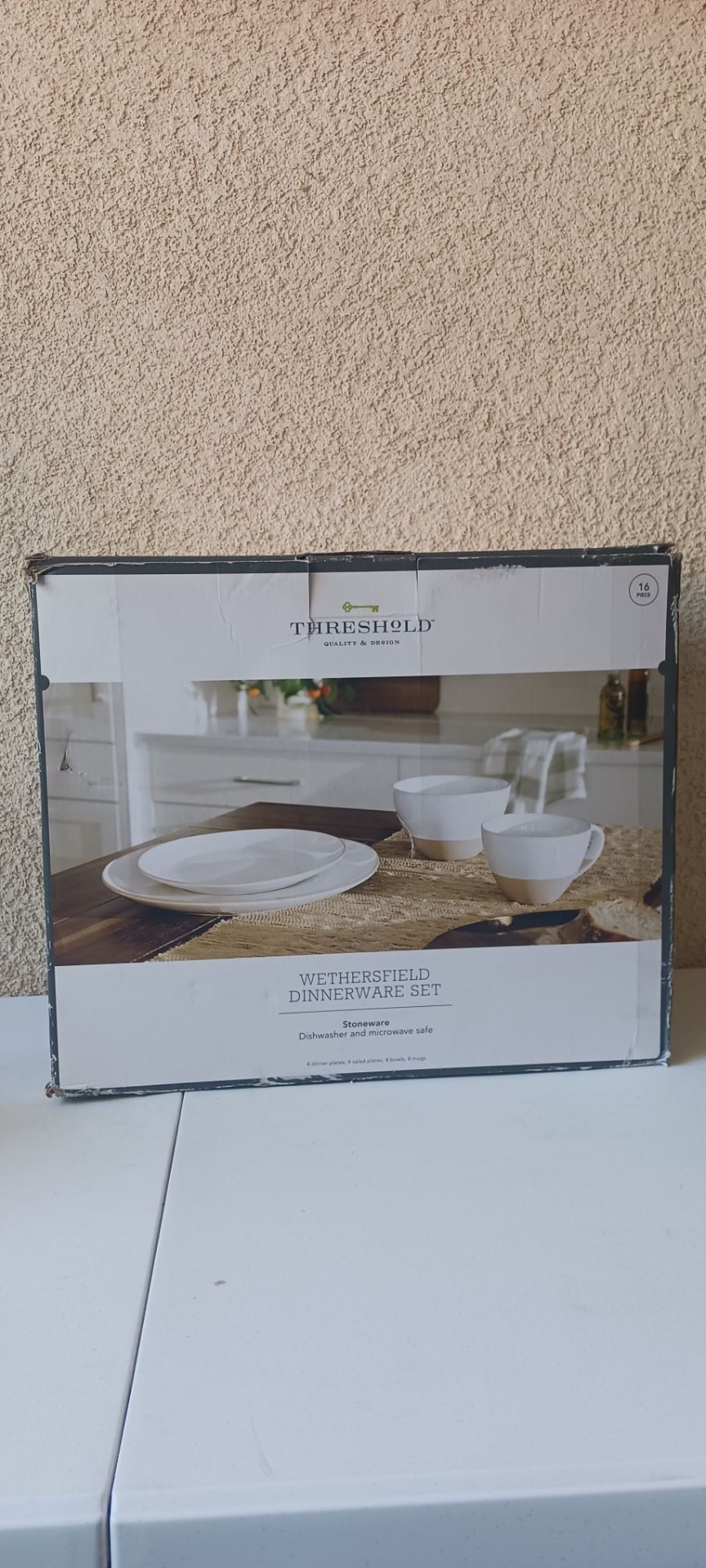 WETHERSFIELD DINNERWARE SET 16PC