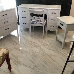 Bedroom Set 4 Piece