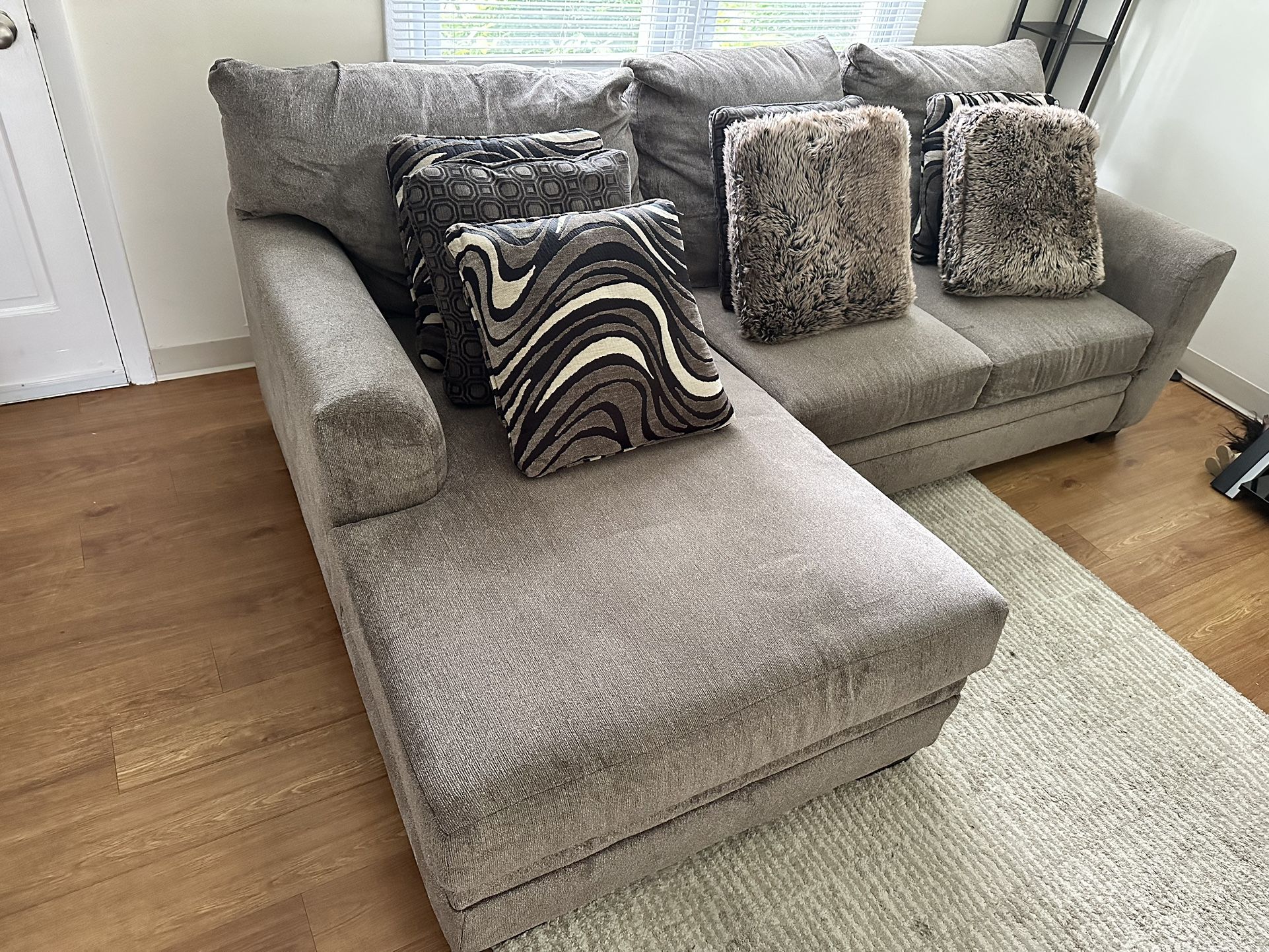 Luxe gray 4 piece left arm facing sectional with on sale chaise
