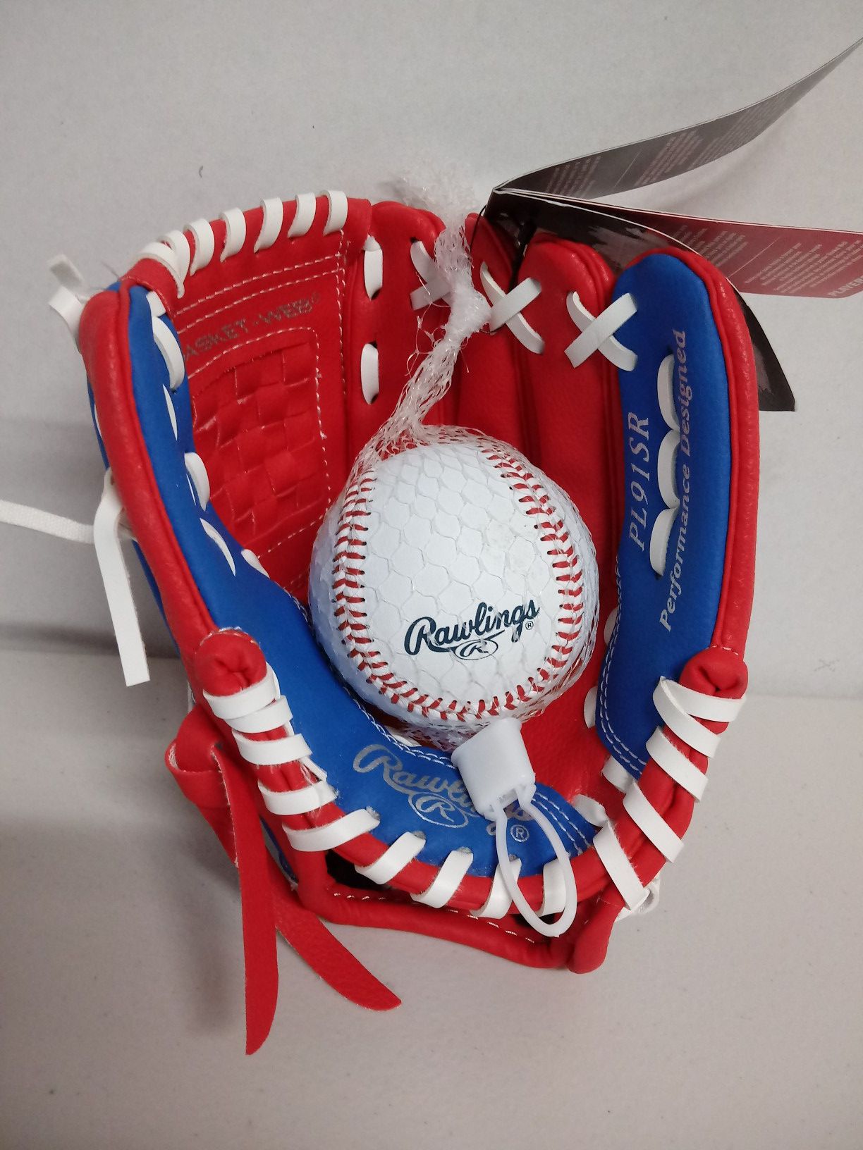 Rawlings Players Series Youth Tball/Baseball Glove with ball