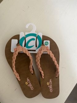 GIRLS SANDALS NEW