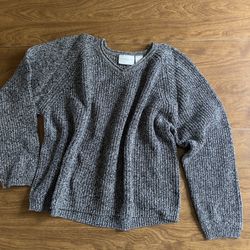 Liz Claiborne Vintage Women’s Black White VNeck Pullover Knit Sweater Top size L