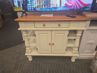 Kitchen cart/Island