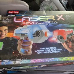 Laser Tag Brand New Never Opened 20$. Laser X