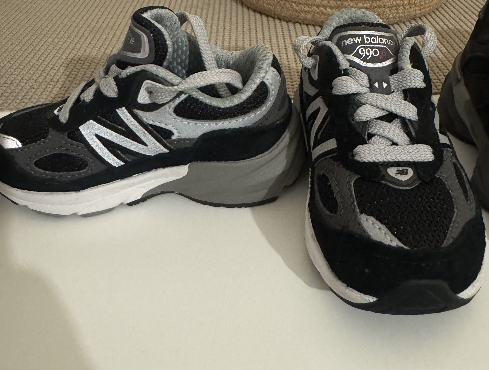 Balance 990 V6 Black New Balance Toddler New Balance Kids 990v6